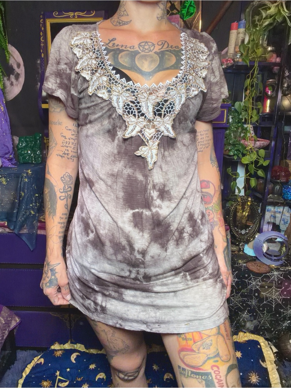 Daytrip Fairy Grunge Boho Lace Detail Neckline Flowy Tie Dye Top Medium